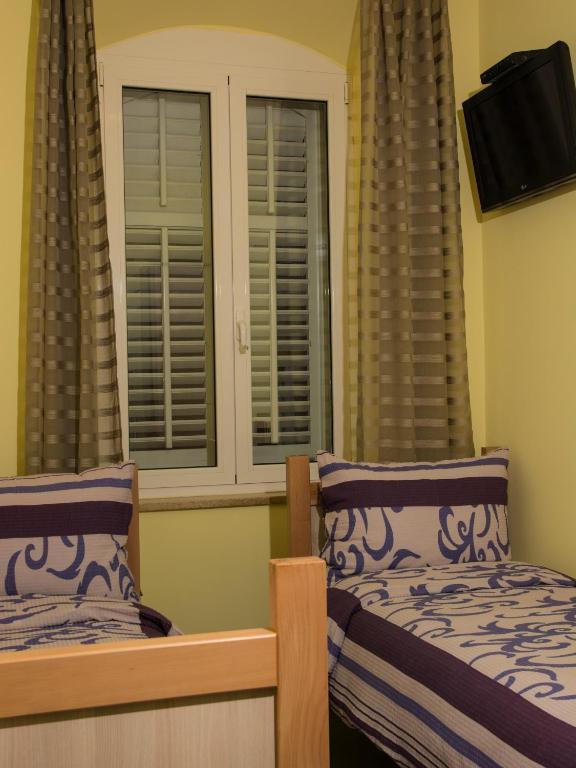 Hostel Rijeka Room photo