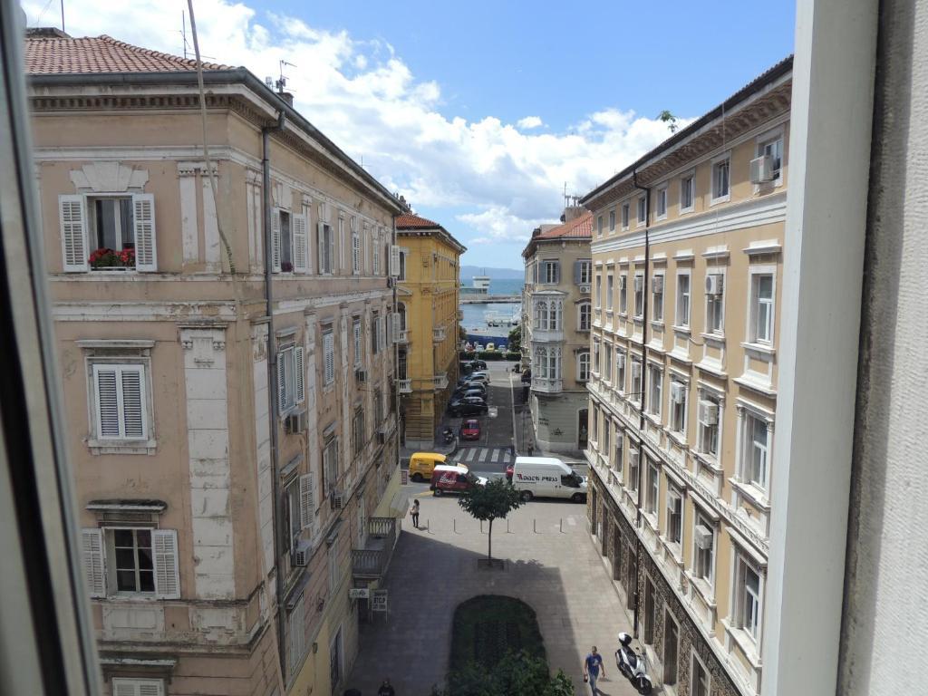 Hostel Rijeka Exterior photo